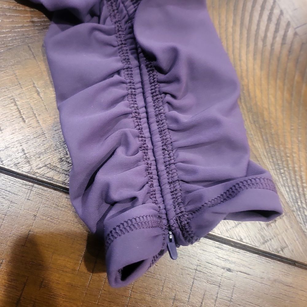 NWT! Free People Ruched leggings purple Size Medium - Picture 2 of 8